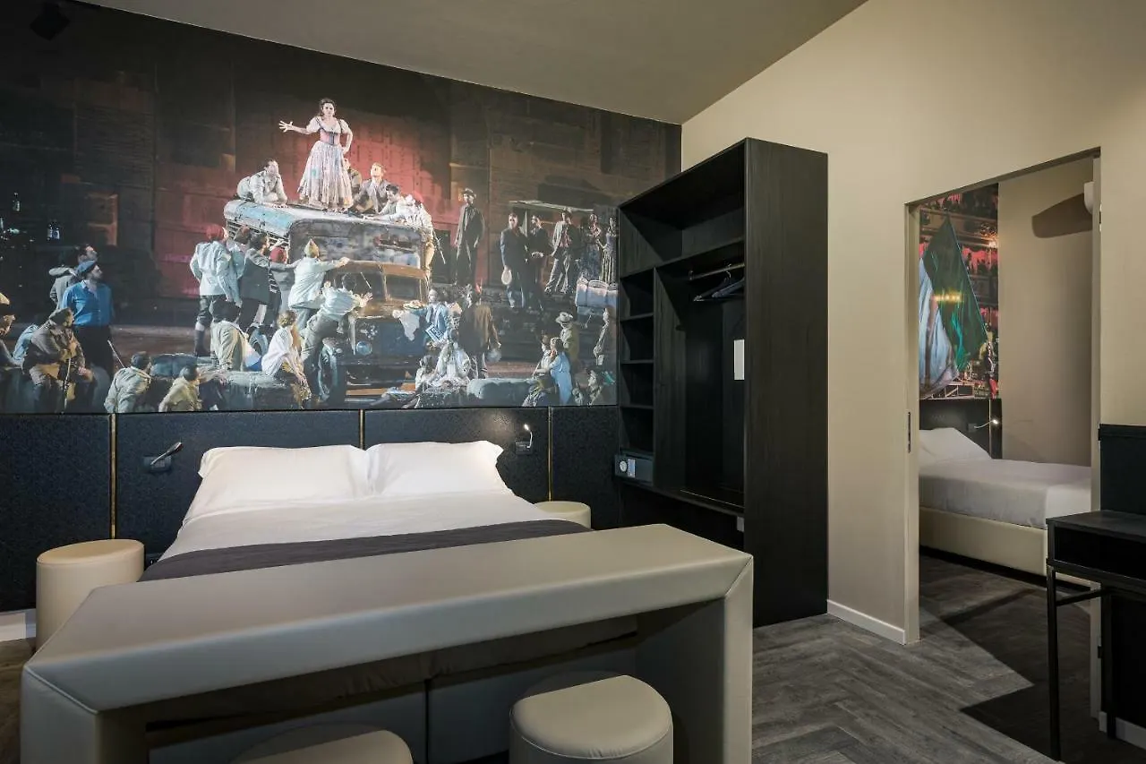 Italianflat - Theatrum Rooms And Suite Verona 2*,  Italien