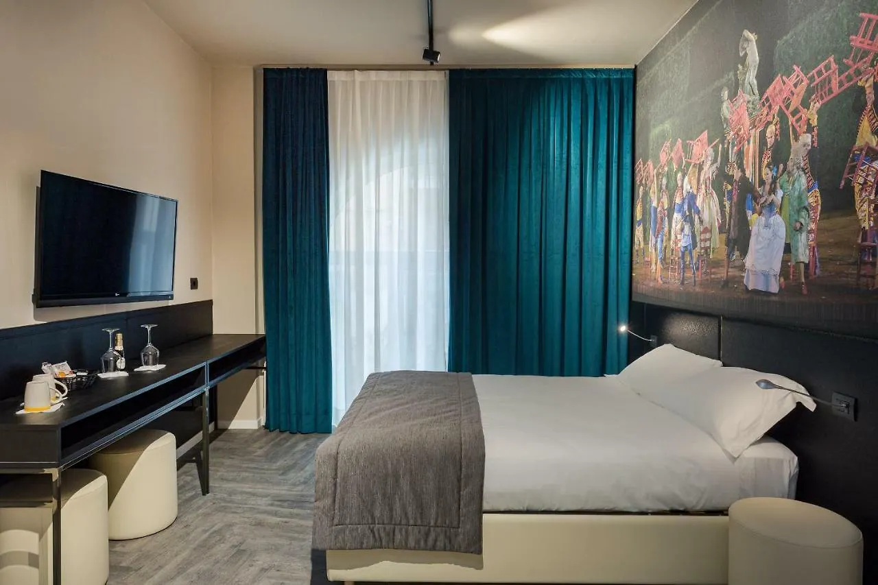 Italianflat - Theatrum Rooms And Suite Verona Casa de hóspedes